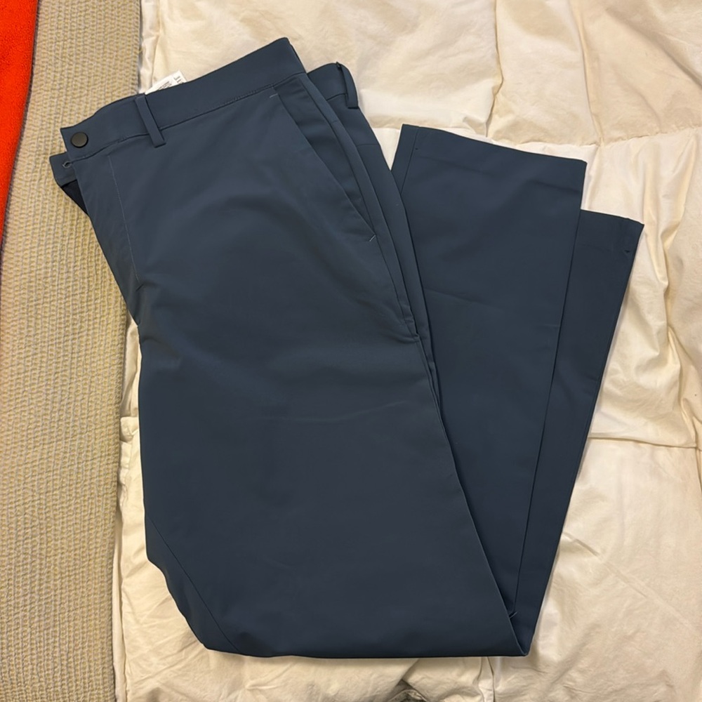Banana Republic slim fit Chino pant